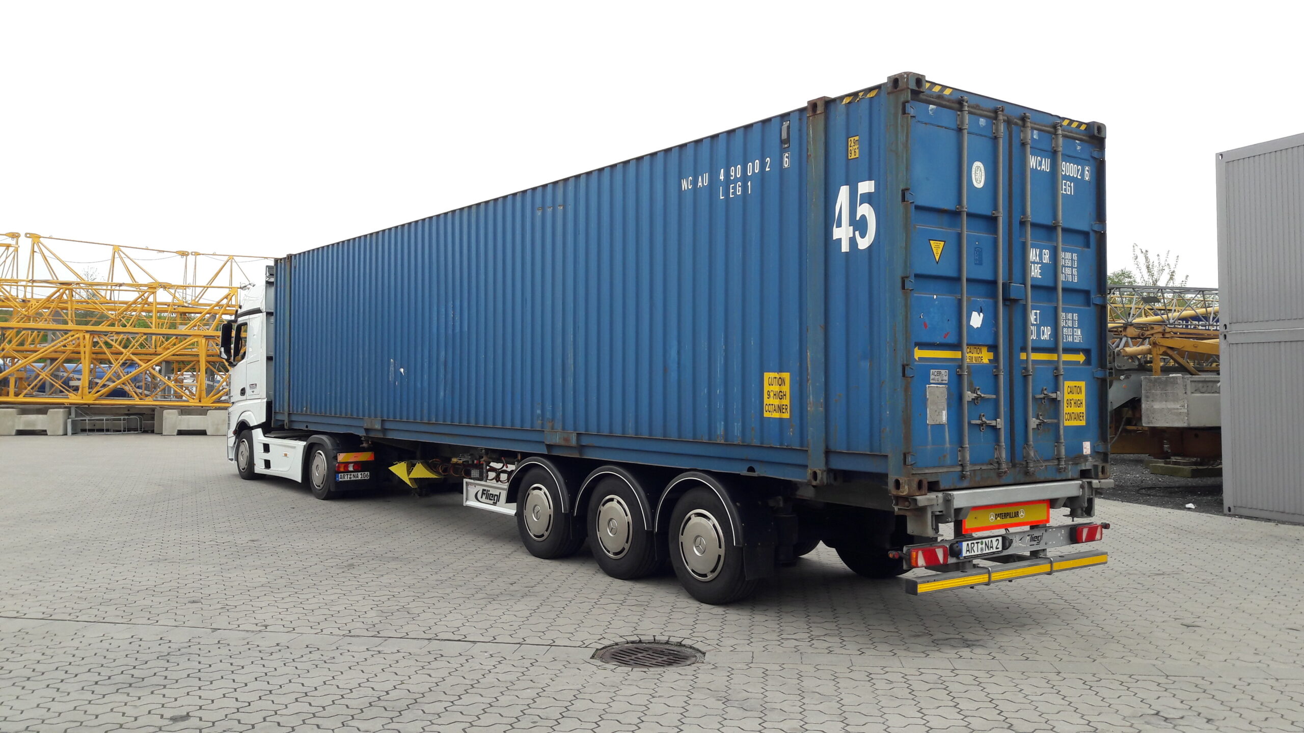 Container-Transport-1